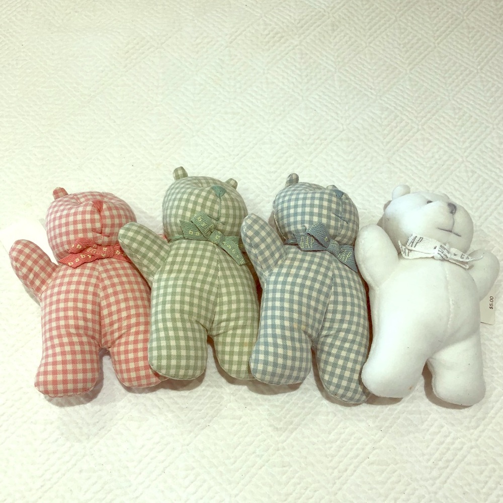 NWT gapkids stuffed bears 4 qty
